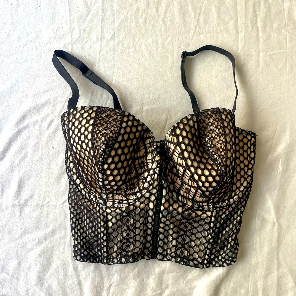 Victoria’s Secret Corset Bra Cropped Top 34DD like new!
